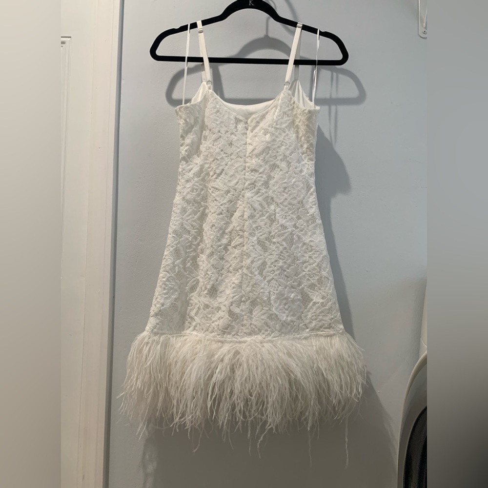 Mari feathered trim mini dress size 00 - Picture 4 of 5